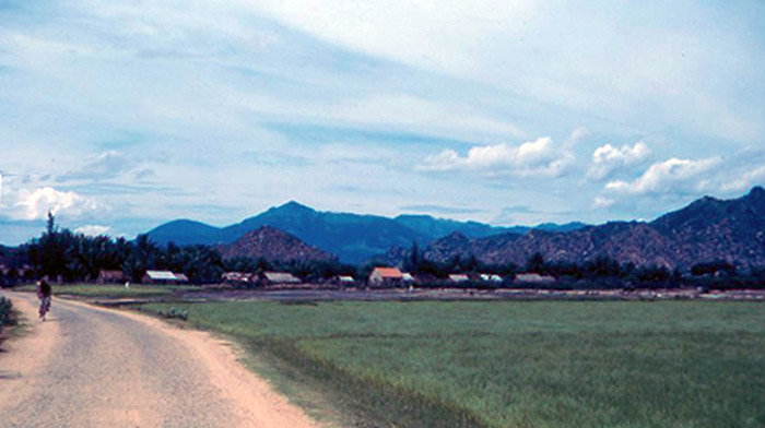 8. Phan Rang Area. Photo by: SSgt John Achelpohl. 1966.