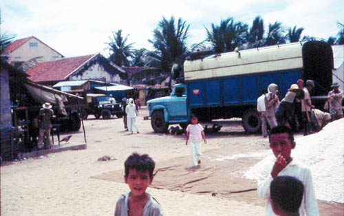 10. Phan Rang Seaside.Salt Business. Photo by: SSgt John Achelpohl. 1966.