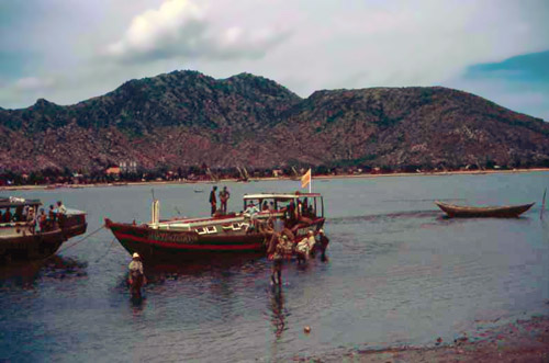 14. Phan Rang Seaside.Salt Business. Photo by: SSgt John Achelpohl. 1966.