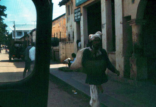 19. Phan Rang Joint Town Patrol. Market Photo by: SSgt John Achelpohl. 1966.