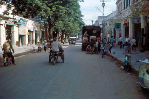 37. Phan Rang Joint Town Patrol. Market Photo by: SSgt John Achelpohl. 1966.