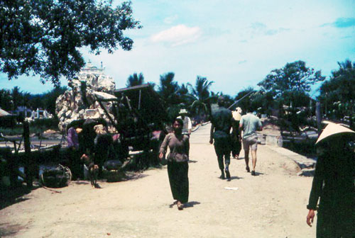 10. Phan Rang Joint Town Patrol. River bridge crossing. Photo by: SSgt John Achelpohl. 1966.